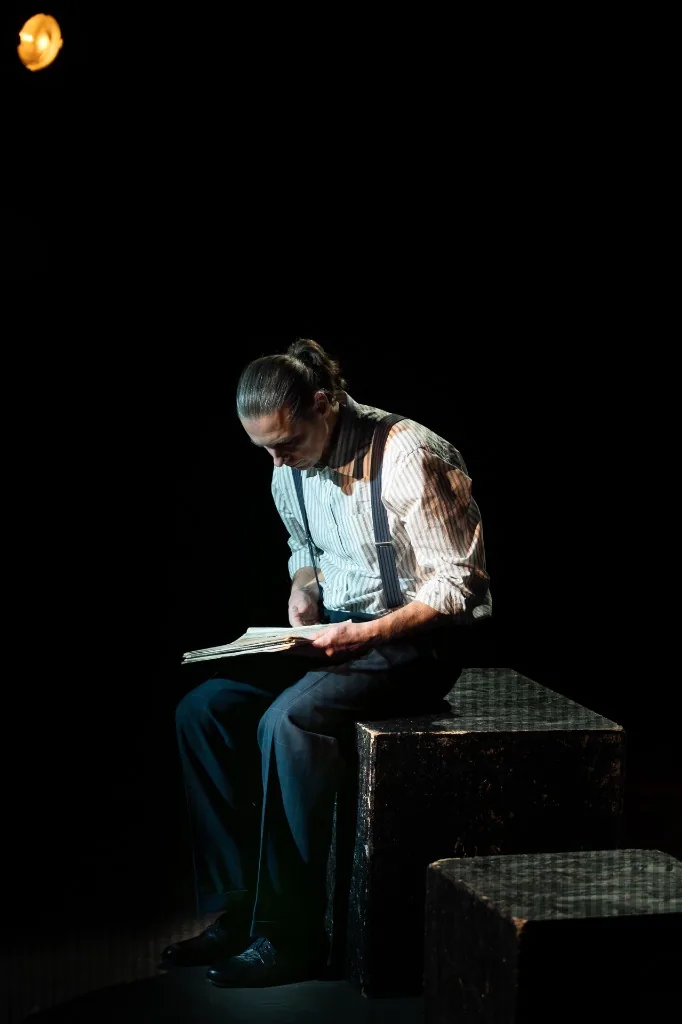 Show photo #7